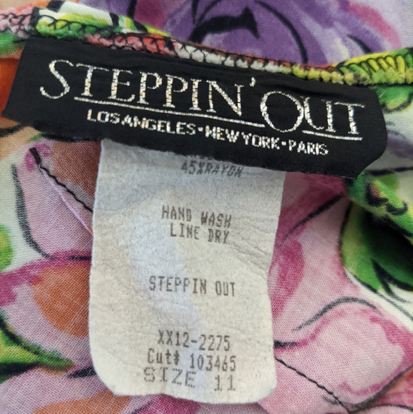 90s Vintage Dress - Picture 7 of 7